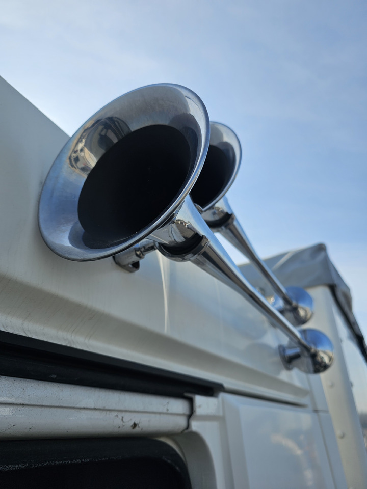 Camion fourgon Renault AE380 PHASE1