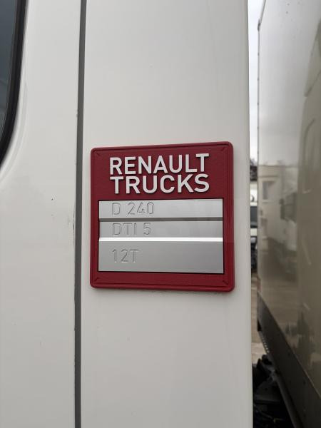 Camion fourgon Renault D-Series 240.12