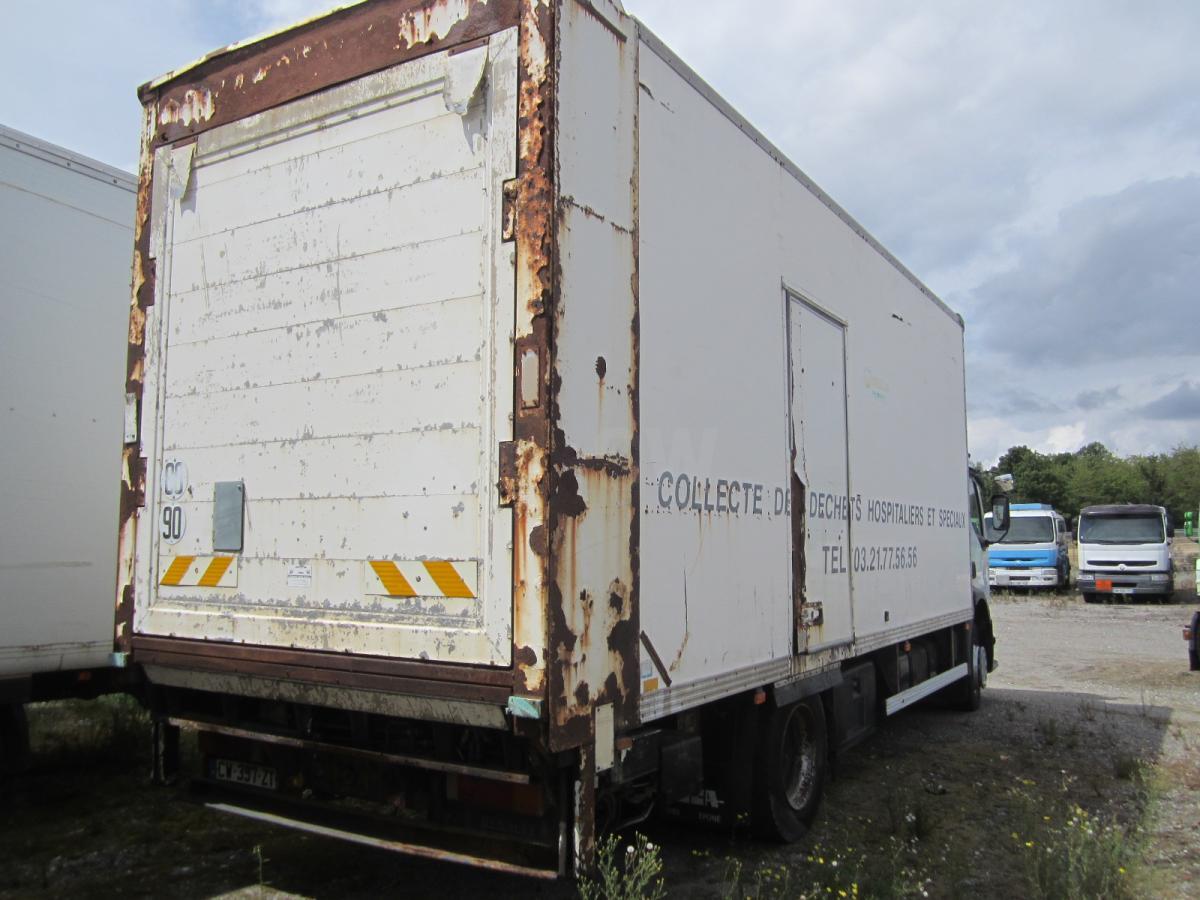 Camion fourgon Renault Midlum 220 DCI