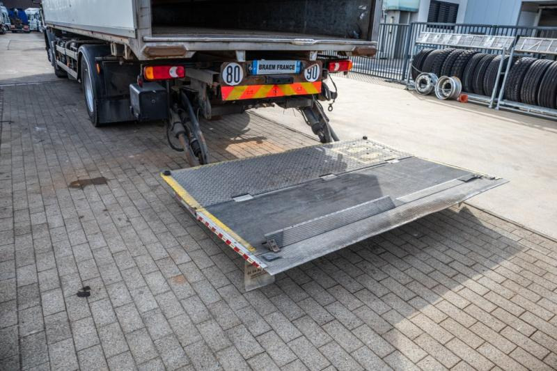 Camion fourgon Renault PREMIUM 340DXI+E5+HAYON