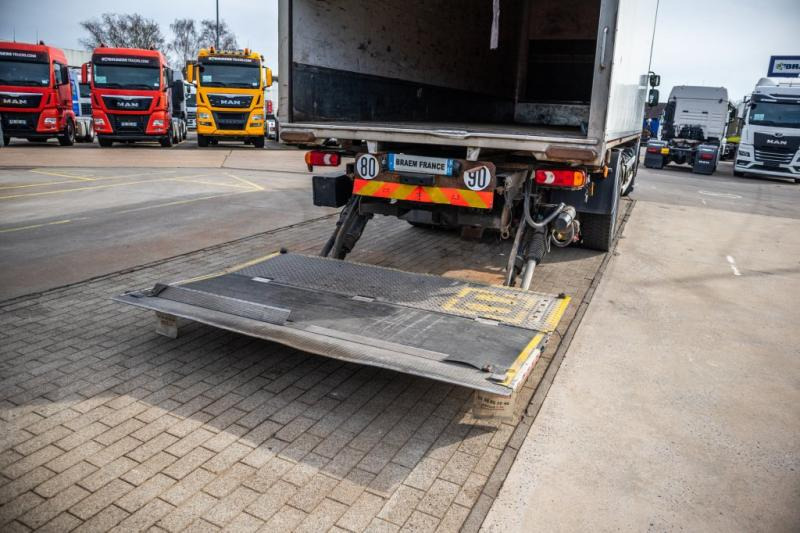 Camion fourgon Renault PREMIUM 340DXI+E5+HAYON