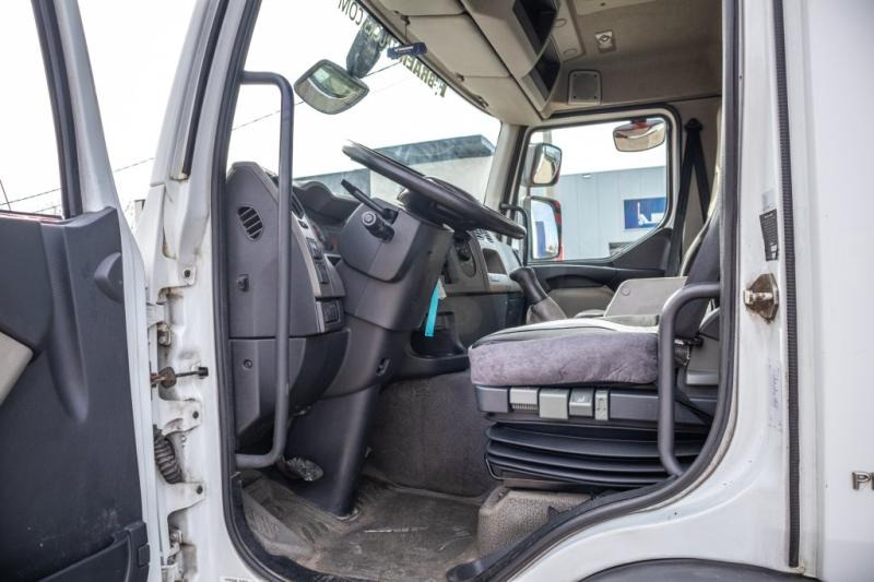 Camion fourgon Renault PREMIUM 340DXI+E5+HAYON