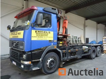 Camion fourgon Volvo FH12 6X2RL