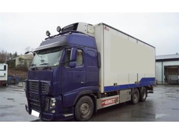 Camion fourgon Volvo FH16