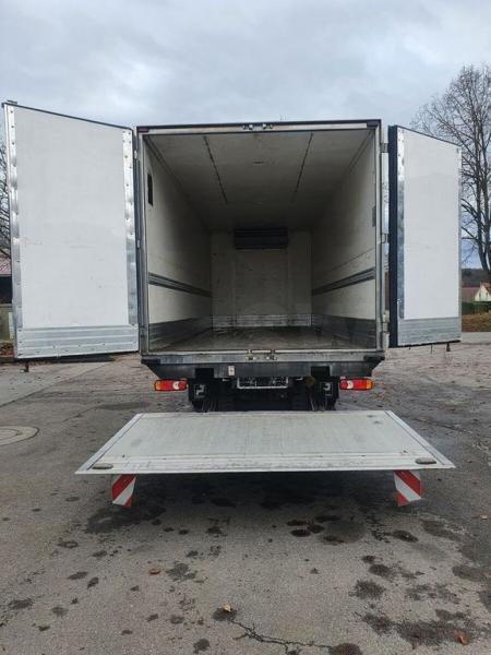 Camion frigorifique DAF LF 45 220 L Tief Kühl TK TS 500e 12to STS Koffer