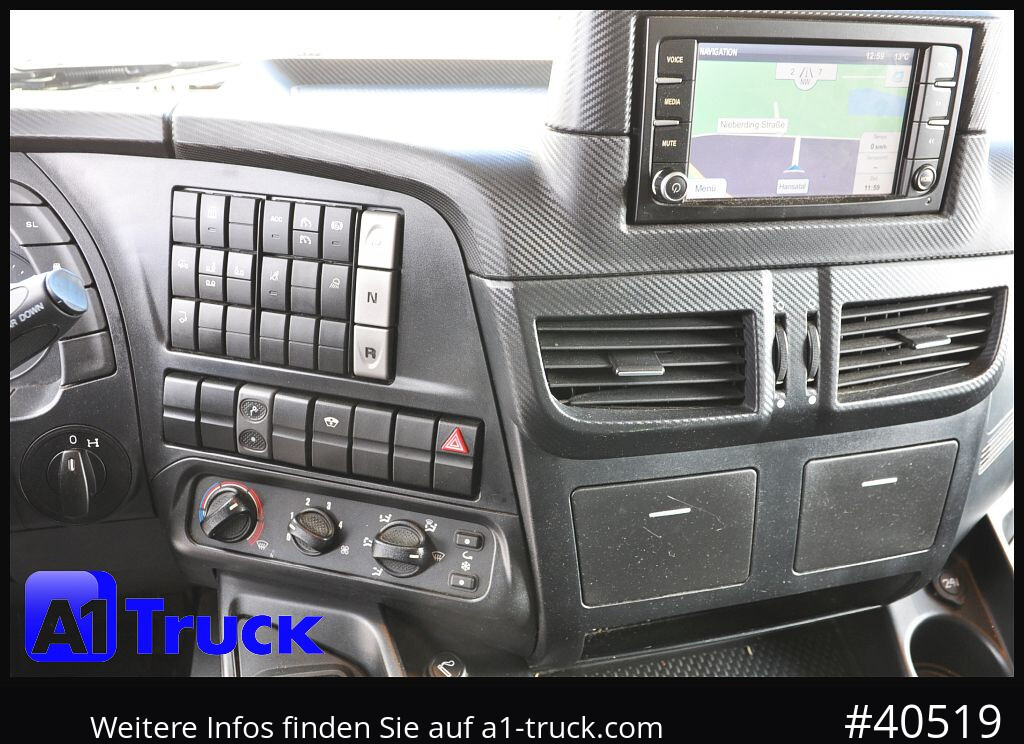 Camion frigorifique IVECO AT260SY 460 Stralis Carrier Navi Lenkachse