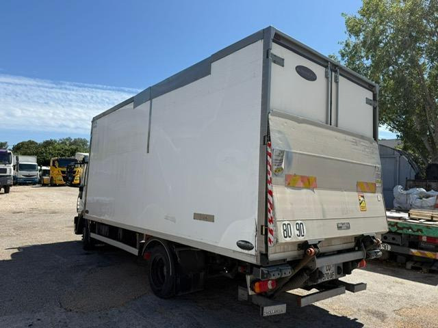 Camion frigorifique Iveco 120E22 CAISSE FRIGO HAYON