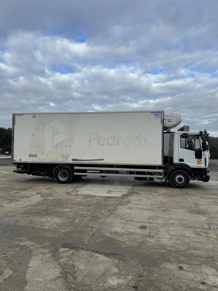 Camion frigorifique Iveco Eurocargo 160E30