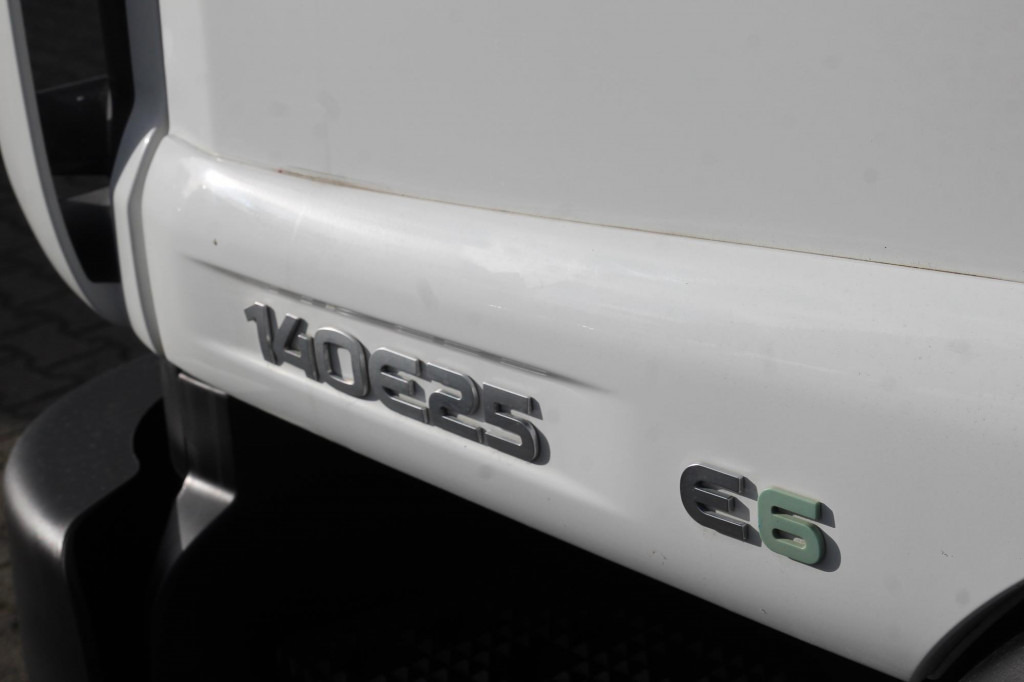 Camion frigorifique Iveco ML140E25 E6  CS1150Mt Tri-Temp. Strom FRC TW LBW