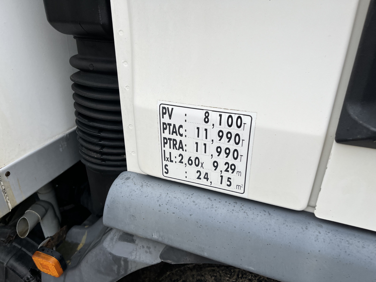 Camion frigorifique MAN Tga 12-180