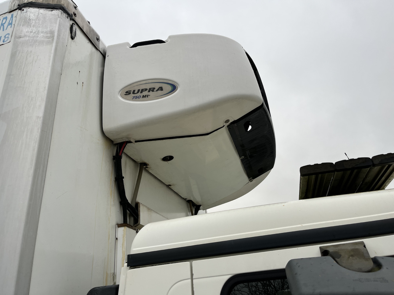 Camion frigorifique MAN Tga 12-180