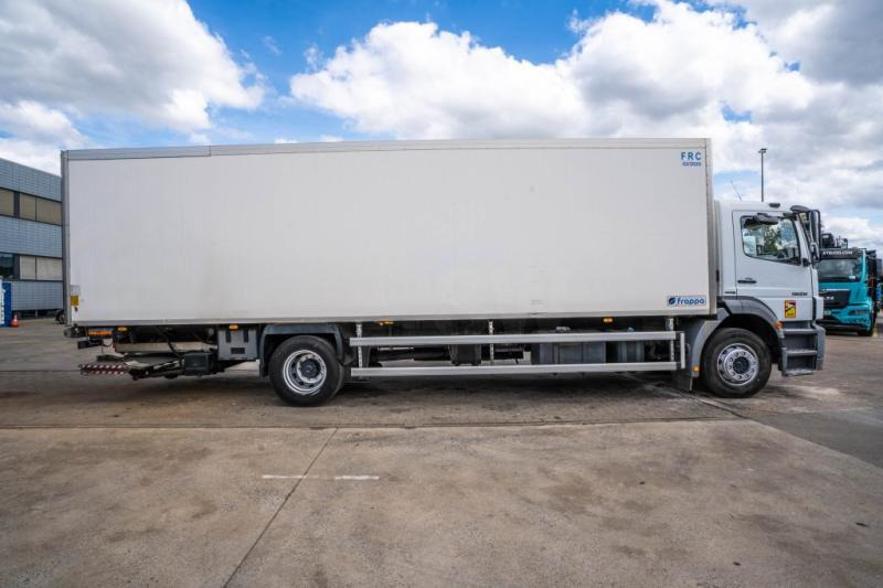 Camion frigorifique Mercedes AXOR 1829-MP3+ CARRIER