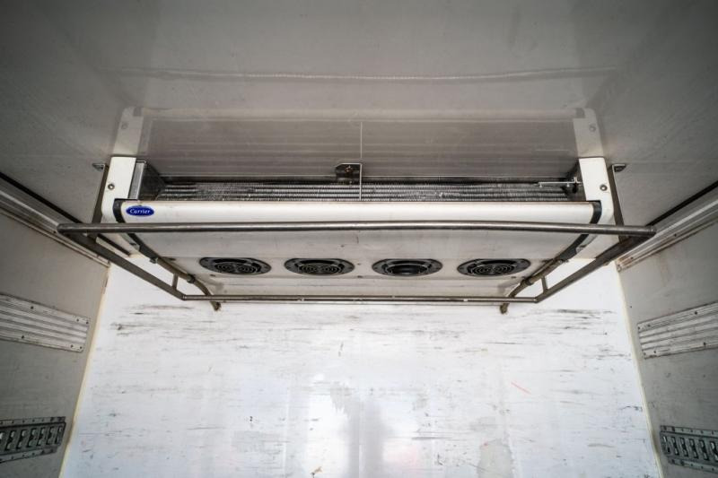 Camion frigorifique Mercedes AXOR 1829-MP3+ CARRIER