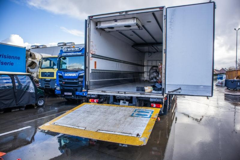 Camion frigorifique Renault PREMIUM 310DXI+E5+CARRIER+ENGINE PROBLEM