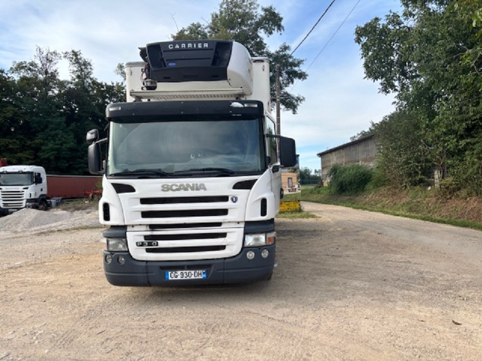 Camion frigorifique SCANIA P310