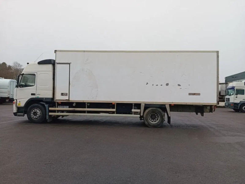 Camion frigorifique Volvo FM 260
