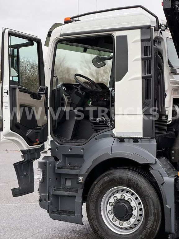 Camion grue MAN TGS 26.520H 4x4 Meiler + HMF 2320 Lenk/Lift