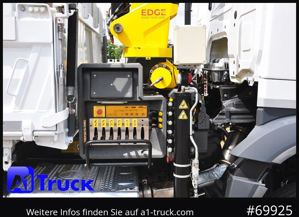 Camion grue MERCEDES-BENZ Arocs 1840, Kipper + Kran,Funk Navi,