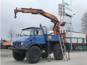 Camion grue MERCEDES-BENZ Unimog U 406 m. Hiab Ladekran 650 A Stromerzeuger, TÜV neu