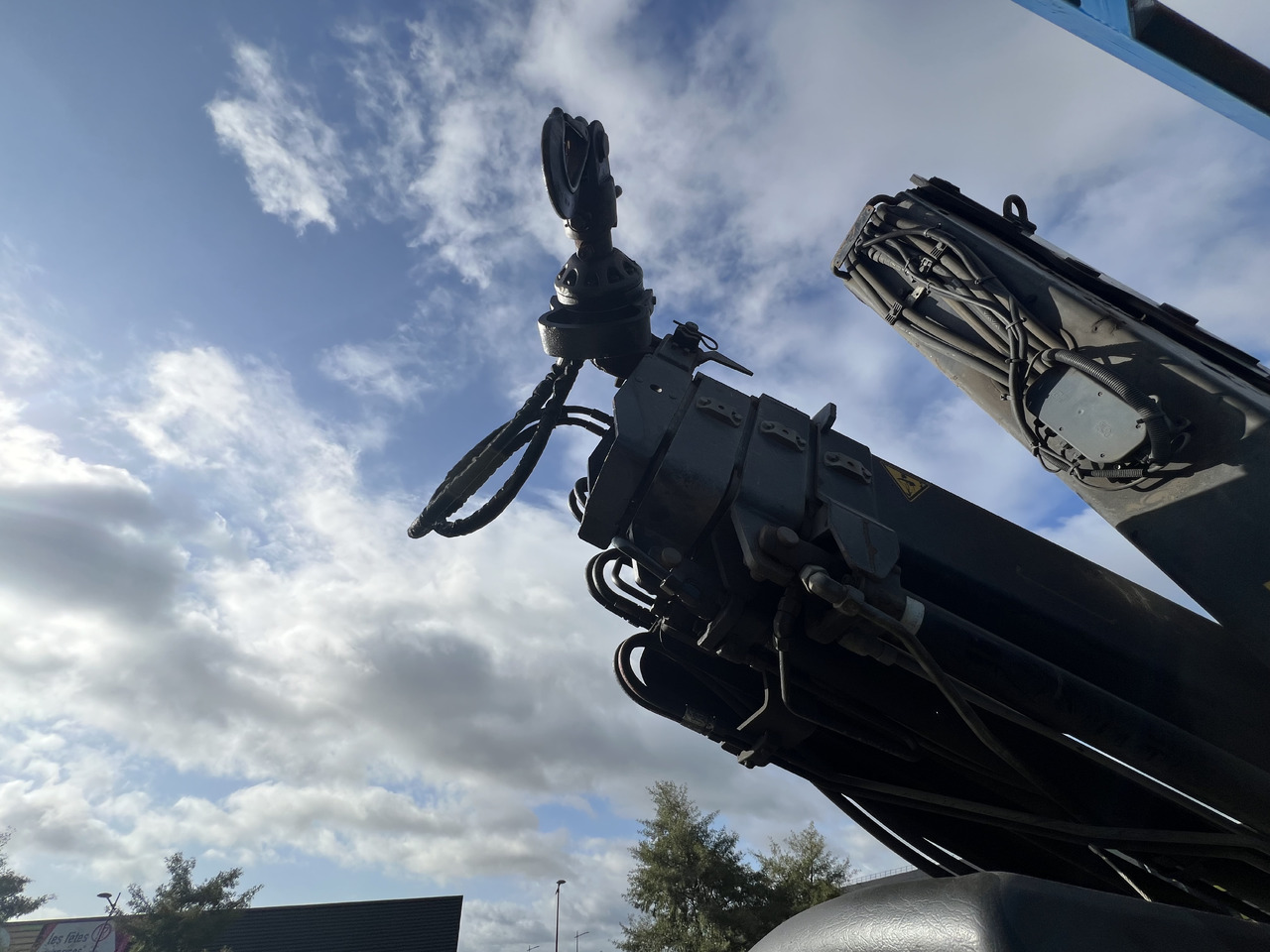 Camion grue RENAULT plateau grue radio commandée 380 DXI