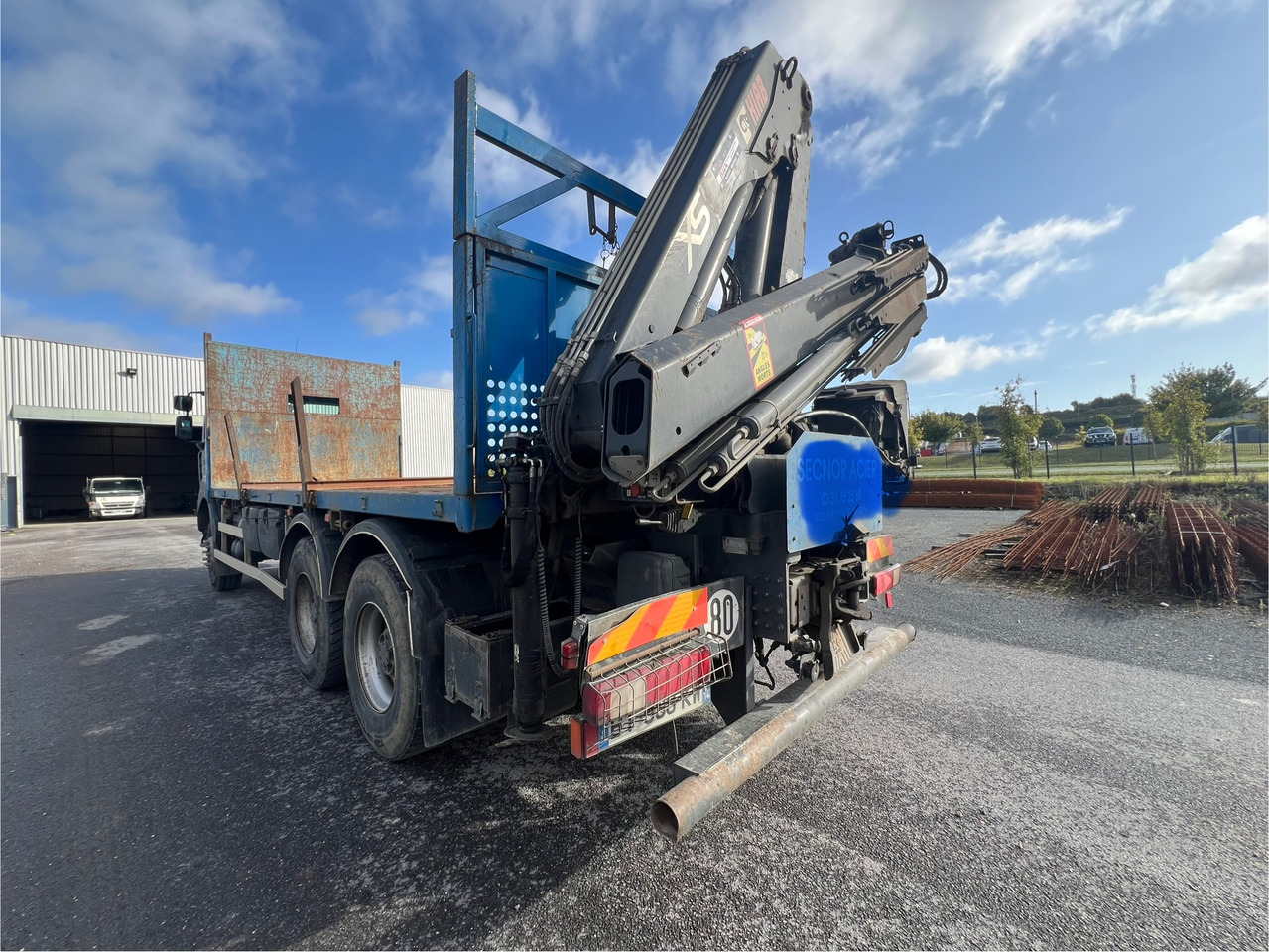 Camion grue RENAULT plateau grue radio commandée 380 DXI