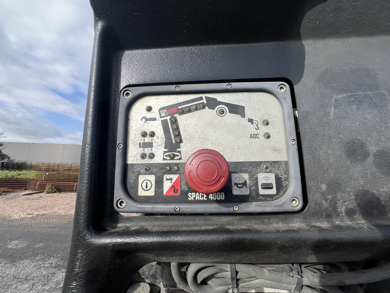 Camion grue RENAULT plateau grue radio commandée 380 DXI