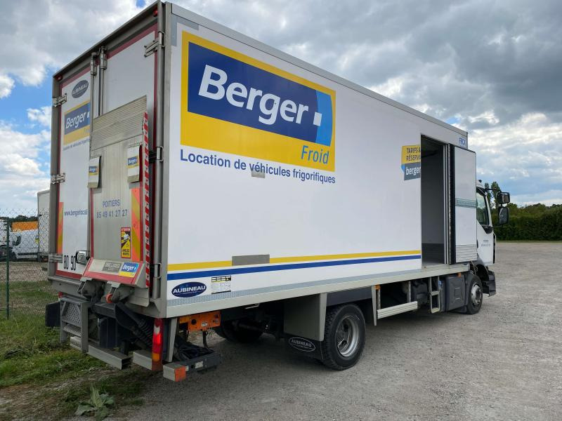 Camion isothermique D 7.5 LOW P4X2 210 FRIGO