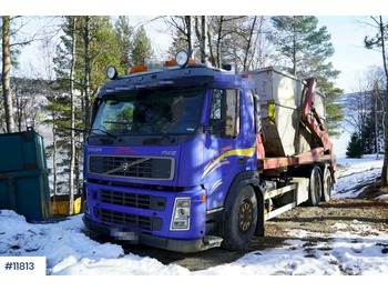 Camion multibenne Volvo FM12