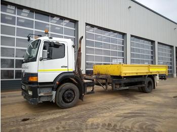 Camion plateau 2000 Mercedes 1823