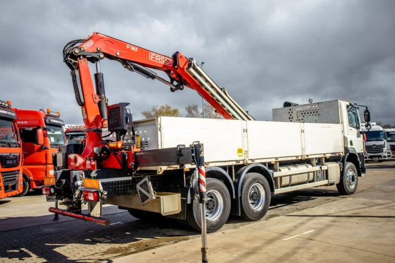 Camion plateau DAF CF 450-6X4+FASSI18T/M(3EXT)-78500KM