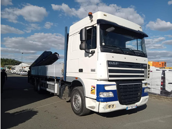 Camion plateau DAF XF105 460