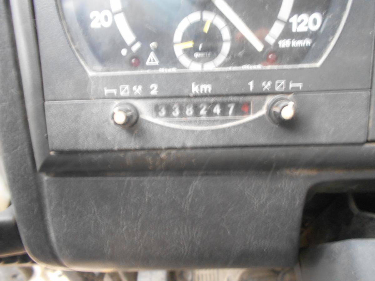 Camion plateau Iveco Eurotrakker 330E34