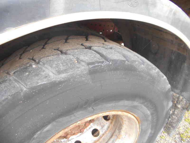 Camion plateau Iveco Eurotrakker 330E34