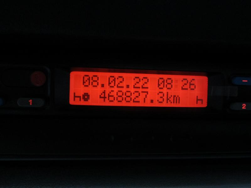 Camion plateau MAN TGA