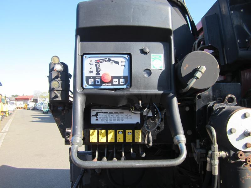 Camion plateau MAN TGA 26.430