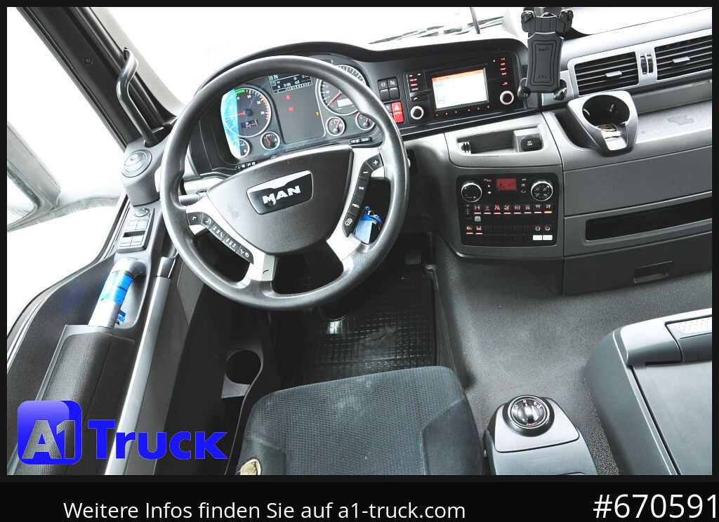 Camion plateau MAN TGS 26.440,  Kran PK20.501L Lenkachse,