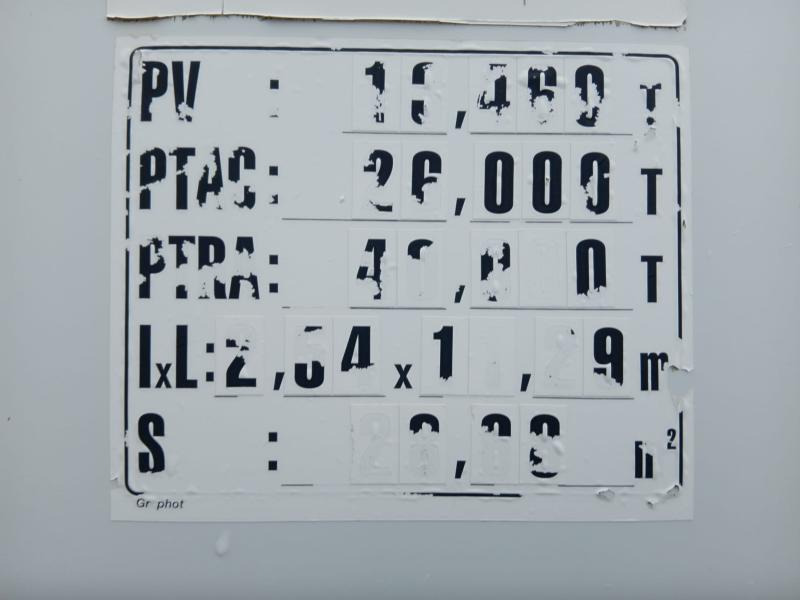 Camion plateau Mercedes Actros 2532