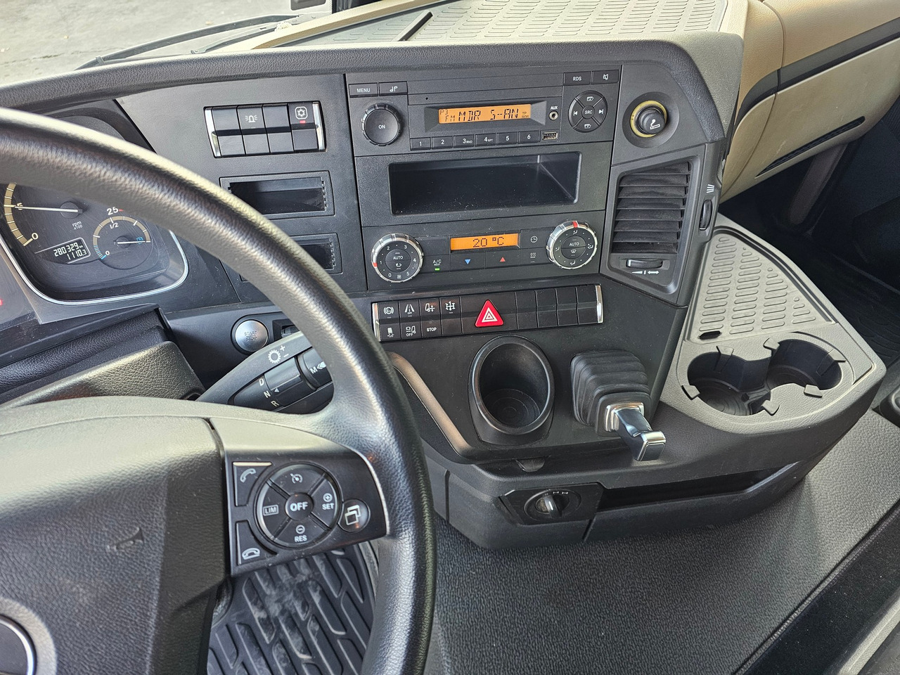 Camion plateau Mercedes Benz Actros 2645 6x4