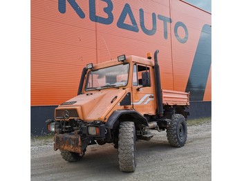 Camion plateau Mercedes-Benz Unimog U400