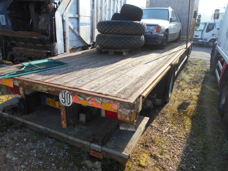 Camion plateau Renault Premium 270 DCI