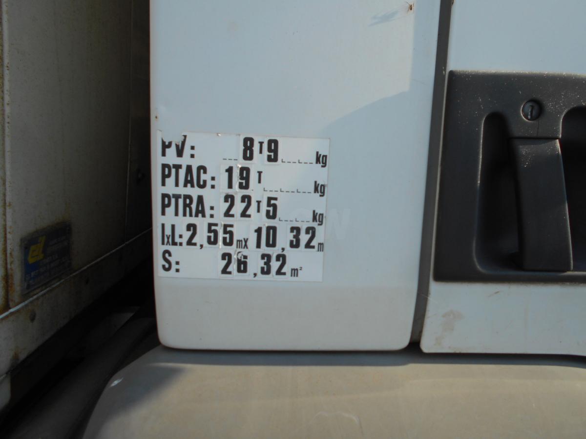 Camion plateau Renault Premium 270 DCI