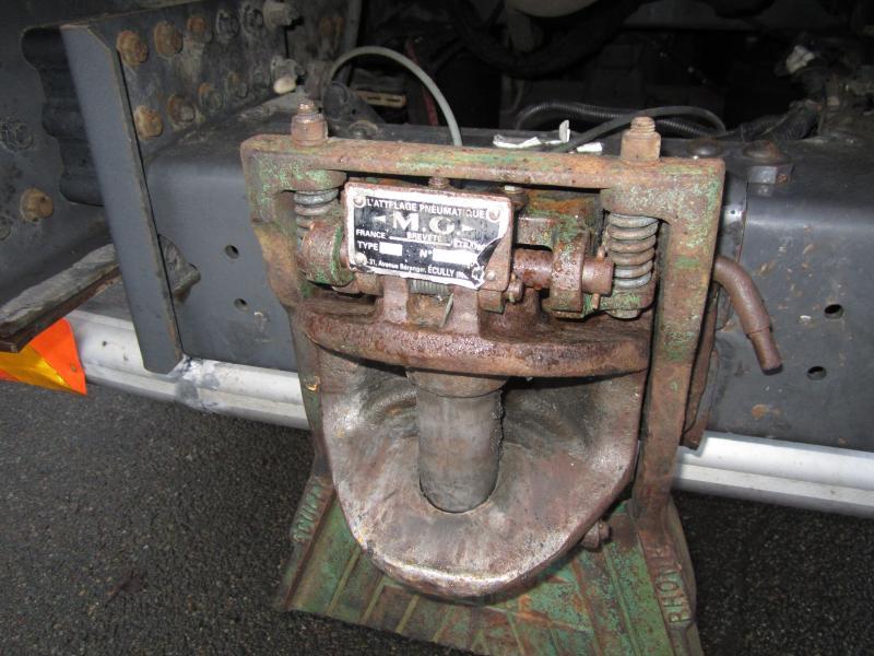 Camion plateau Volvo FH 460