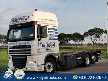 Camion porte-conteneur/ caisse mobile DAF XF 105.410