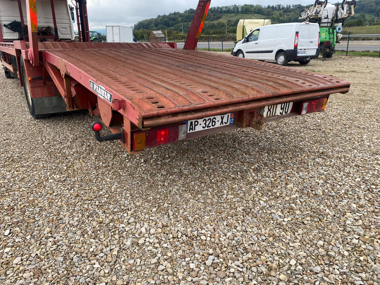 Camion porte-voitures RENAULT GR 280