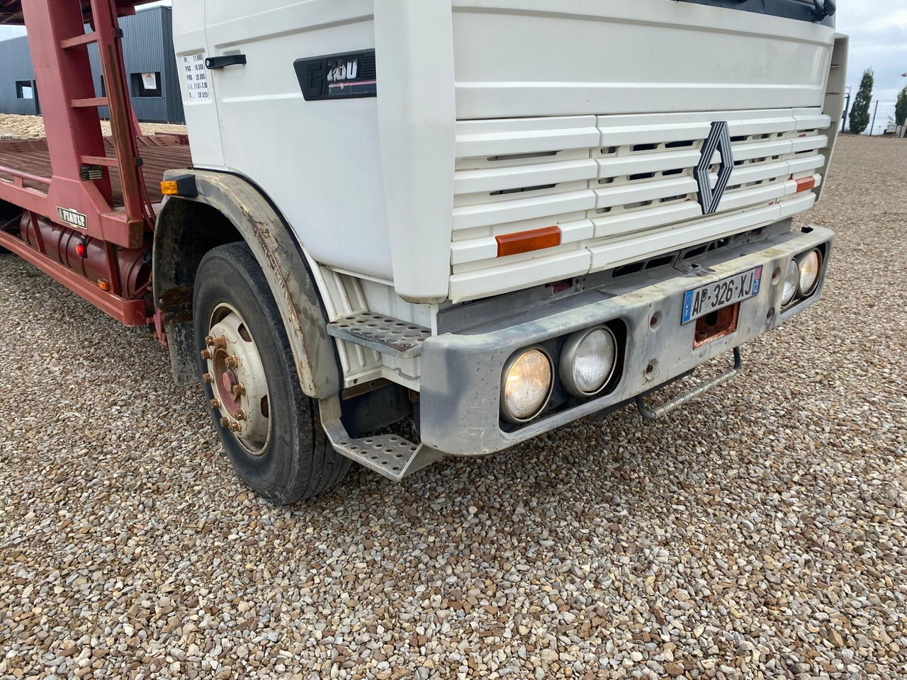 Camion porte-voitures RENAULT GR 280