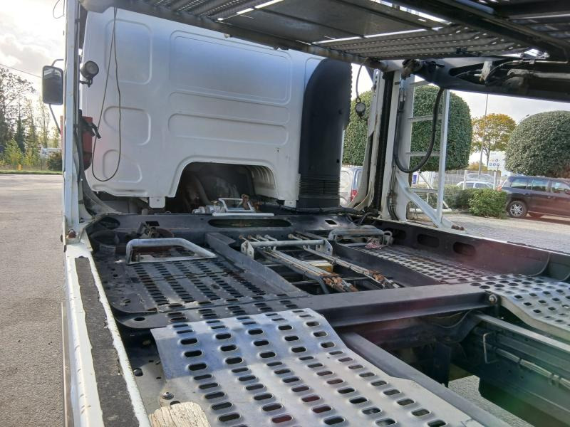 Camion porte-voitures Renault Premium 420 DCI