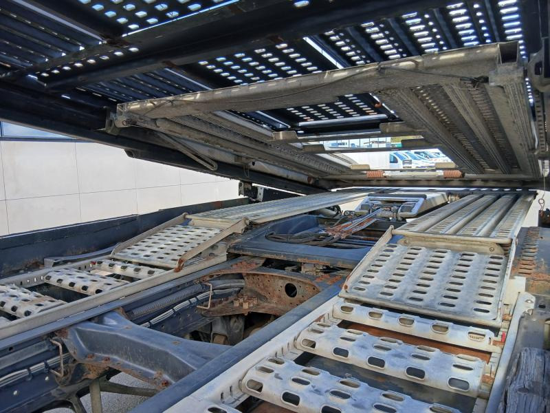 Camion porte-voitures Renault Premium 420 DCI