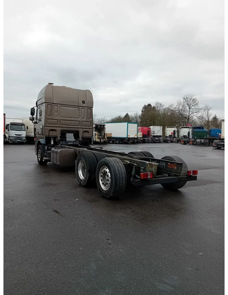 Châssis cabine DAF XF 105.510 6x2