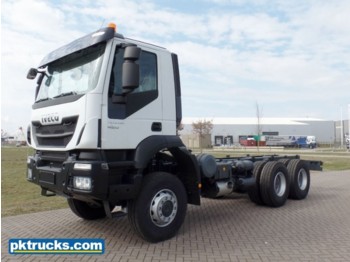 Châssis cabine Iveco Trakker AD380T42WH