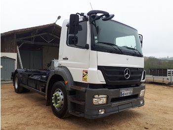 Châssis cabine MERCEDES-BENZ AXOR 1829